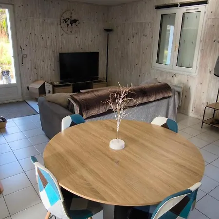 Ferienwohnung Bienvenue En Gatine Le Retail Exterior foto